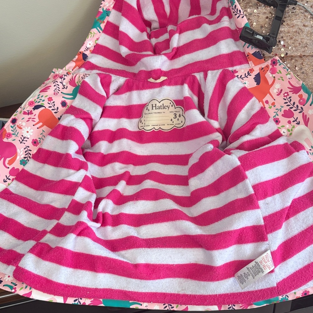 Colorful Unicorn Raincoat for Kids - Picture 5 of 8